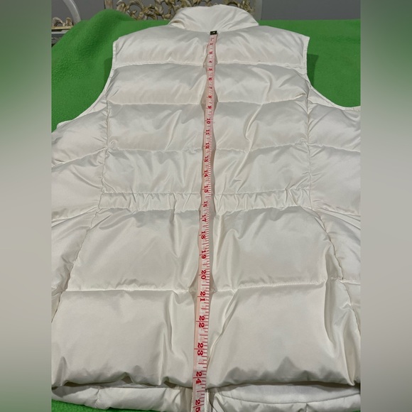 Lands’ End Cream Full Zip Puffer Down Vest - Picture 6 of 13